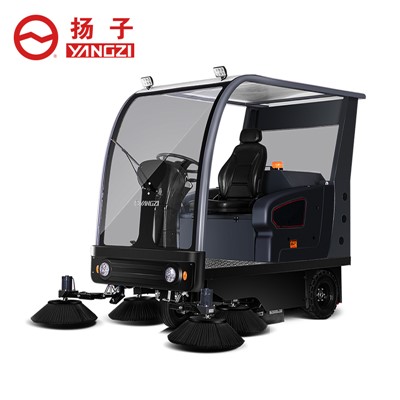 揚子S8駕駛式掃地機(jī)怎么樣?