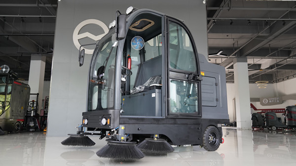 工業(yè)車間的掃地機好不好用呢?